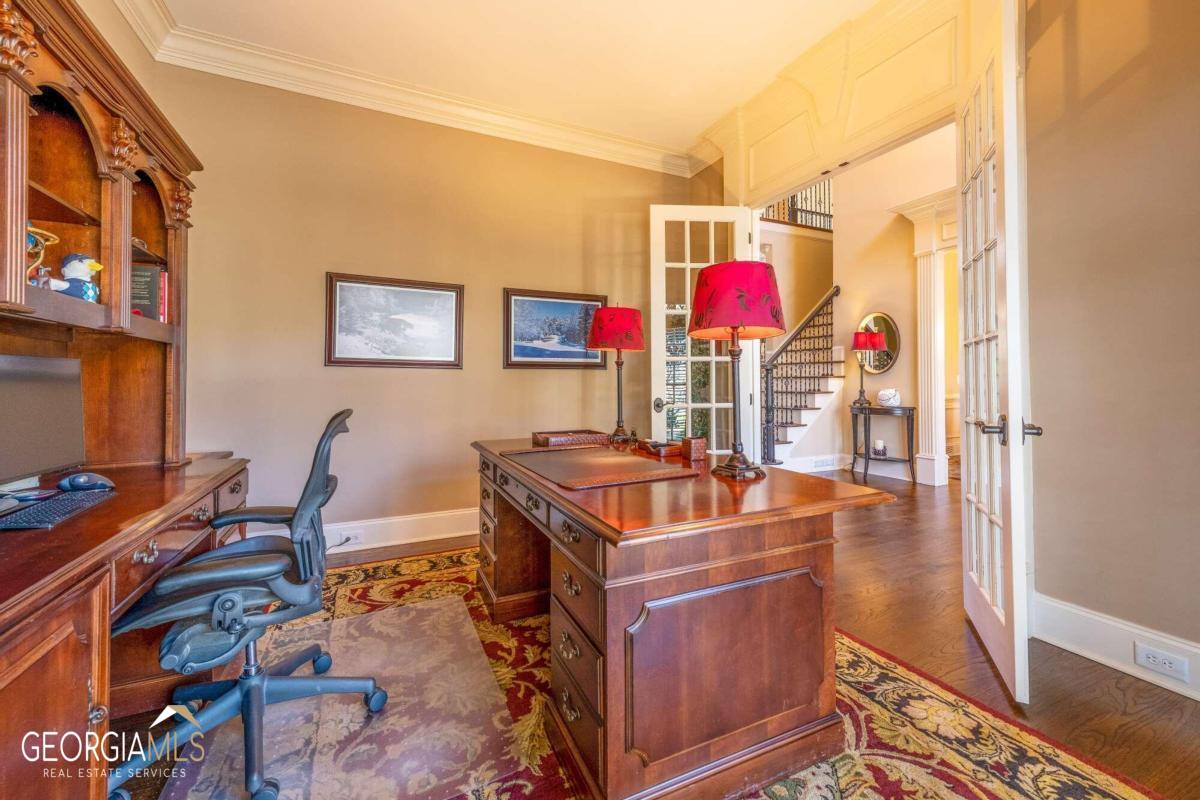 Vinings Estate - Residential