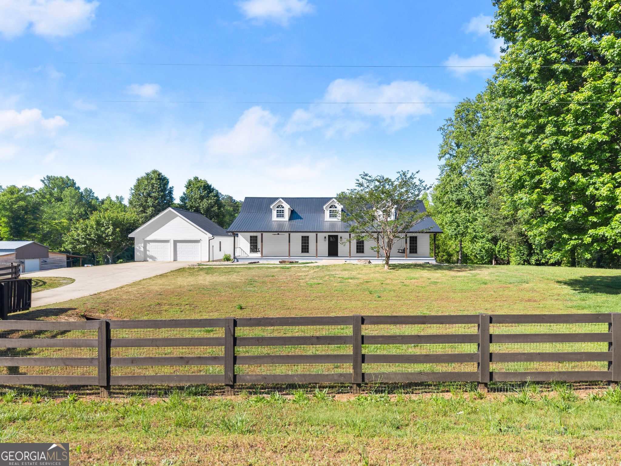 6147 Dahlonega HWY