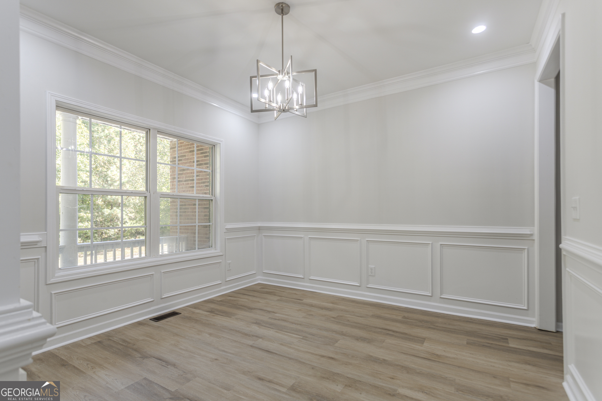 145 Providence DR