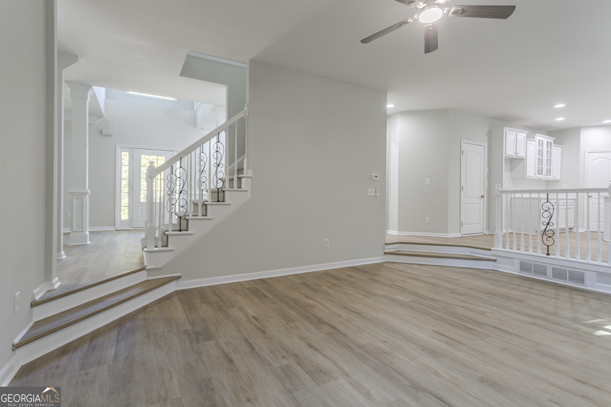 145 Providence DR