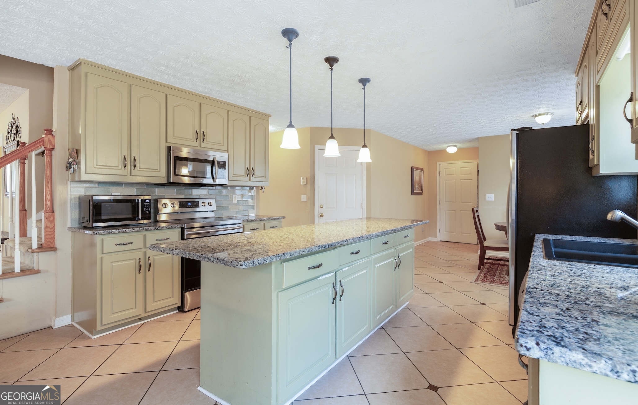 1256 Melrose Forest LN