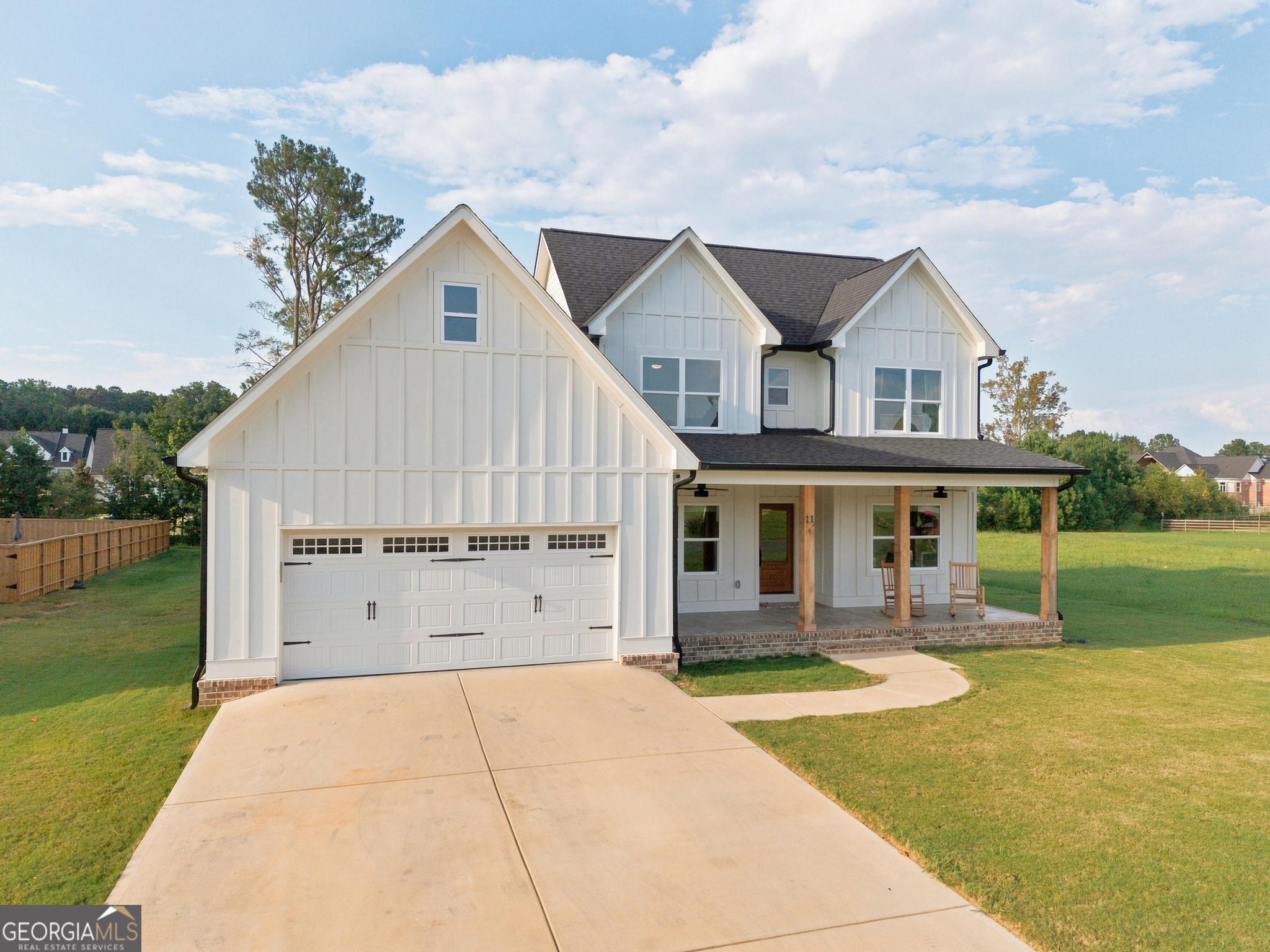 11 Trotters LN NW