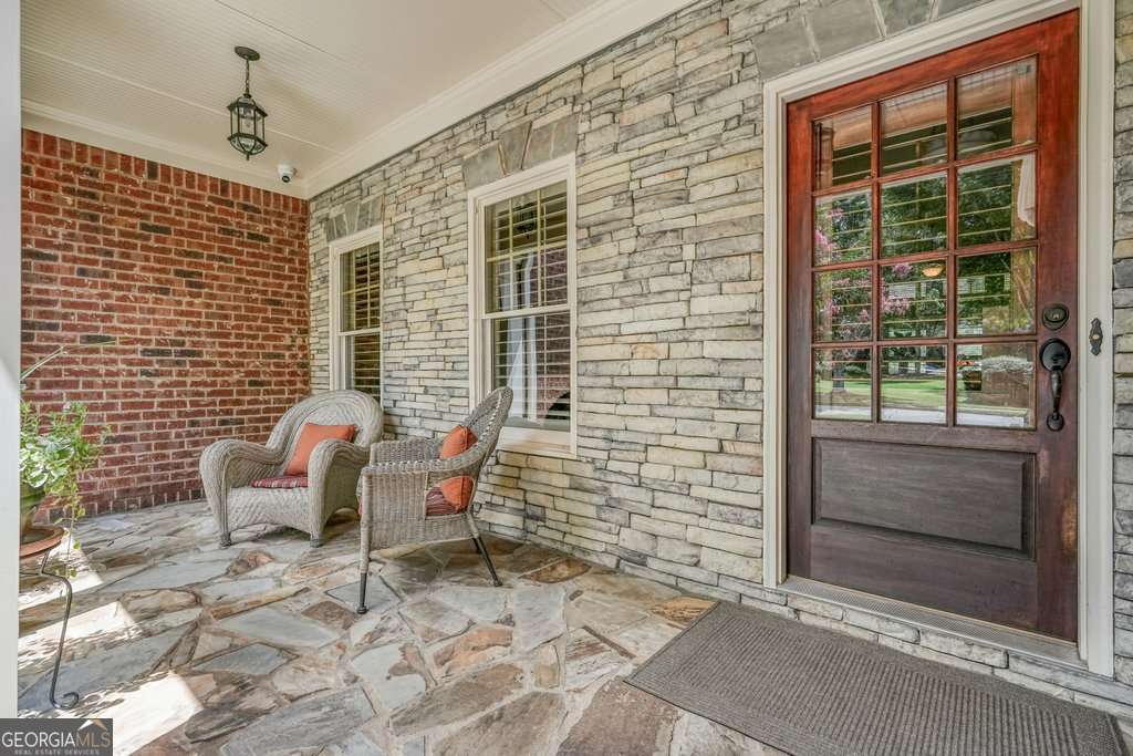 135 Glenmill WAY
