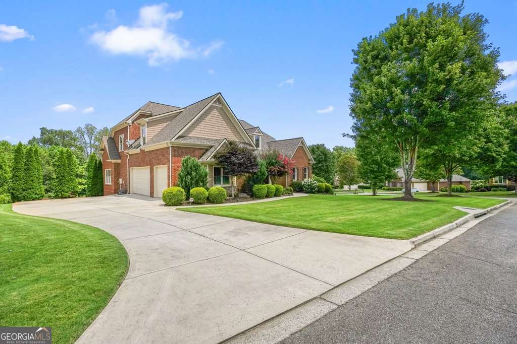 135 Glenmill WAY