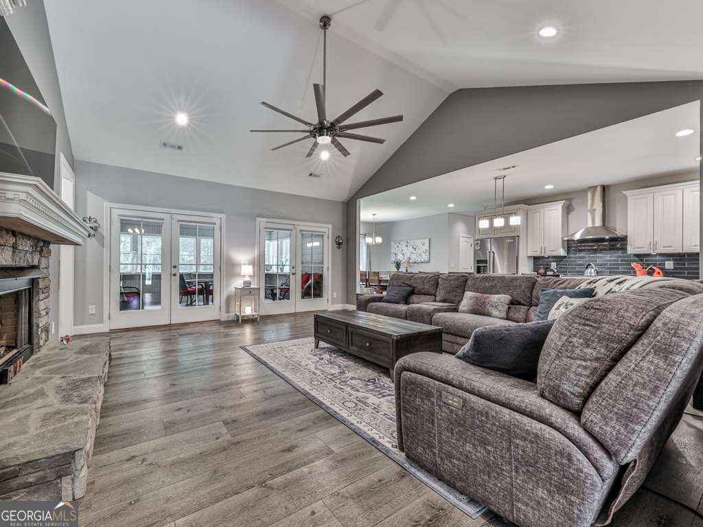 430 Cajun DR