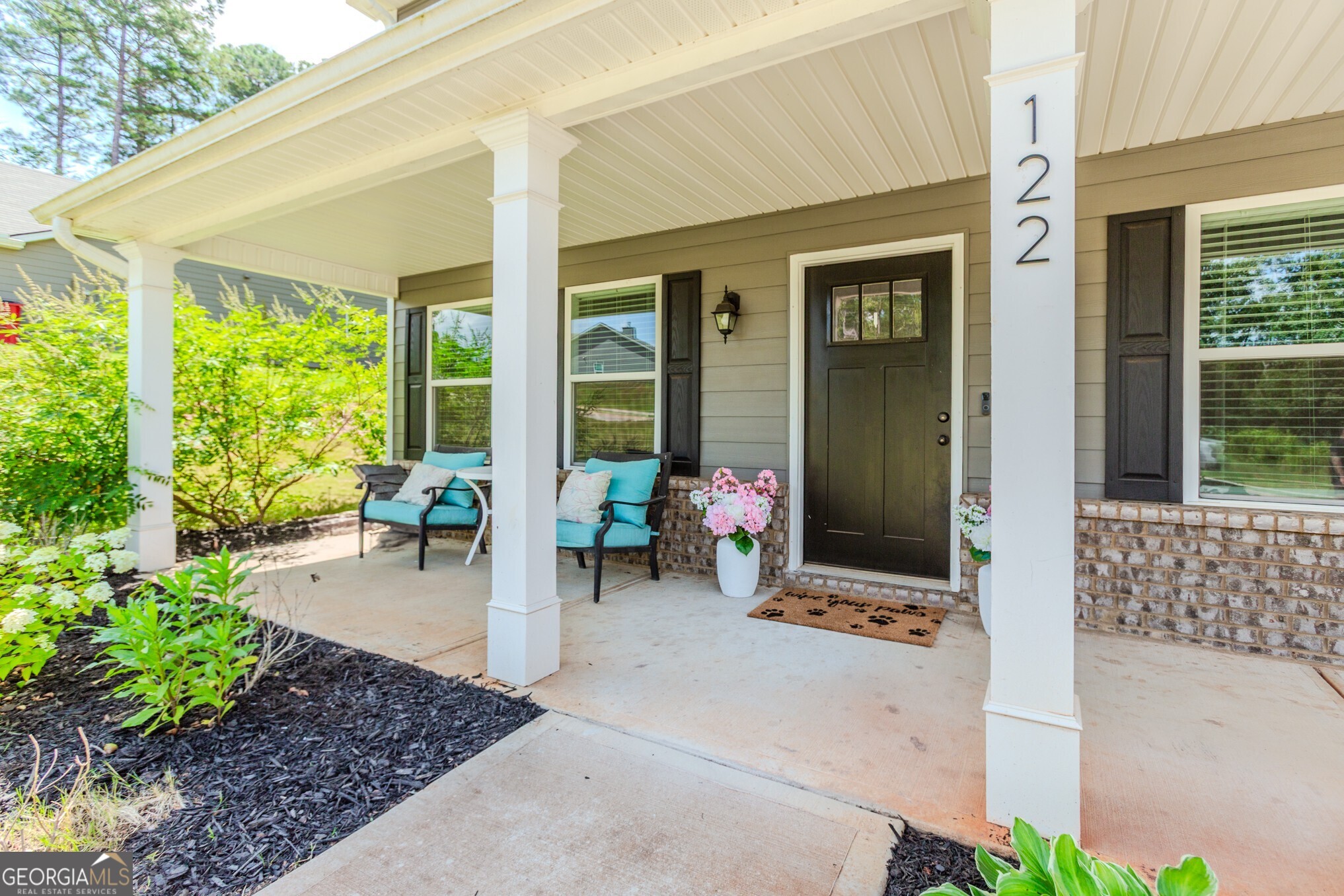 122 Kinsley WAY