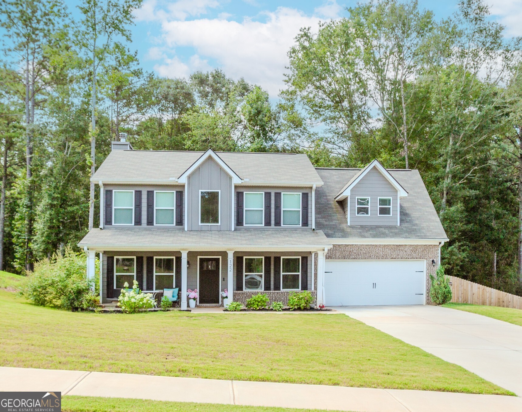 122 Kinsley WAY