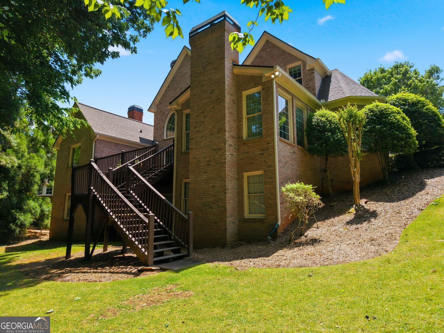 221 Southern Hill DR