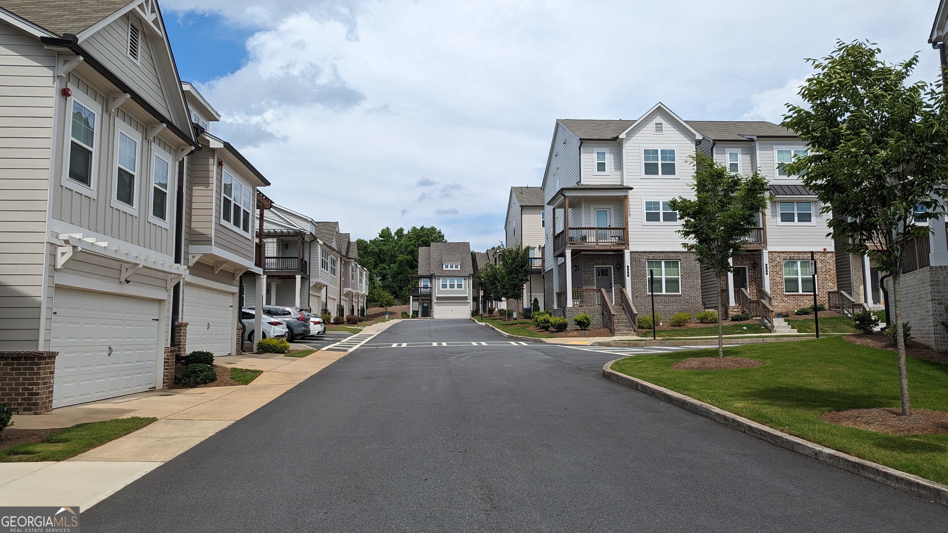 Addison Point - Residential