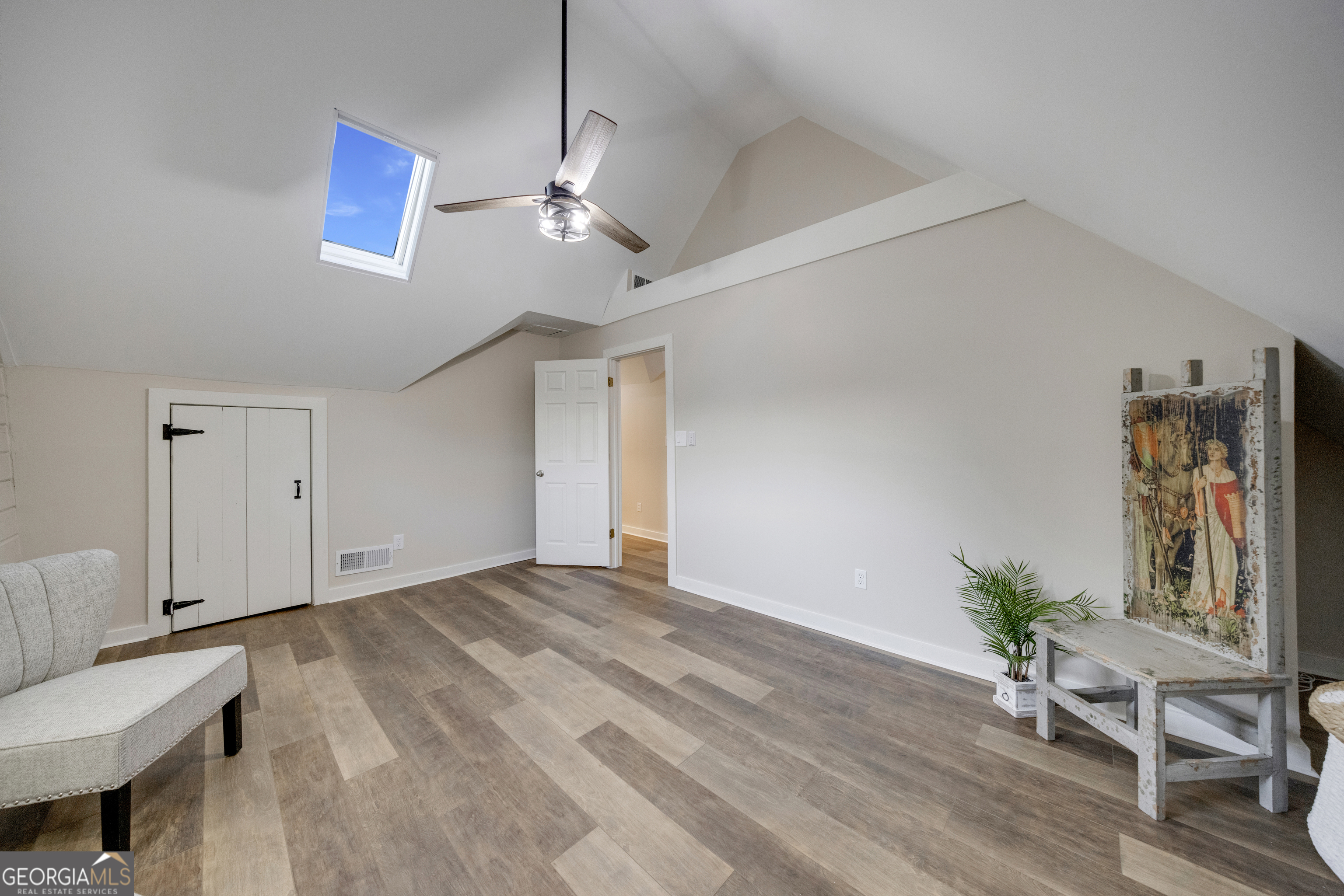 Victoria Cottages - Residential