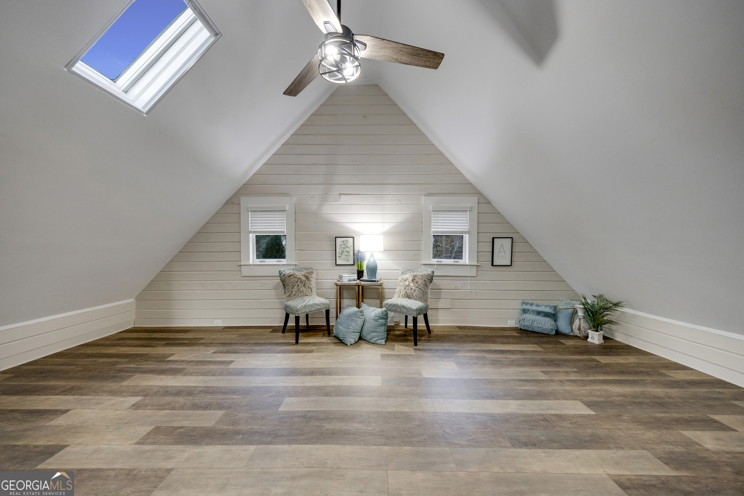 Victoria Cottages - Residential