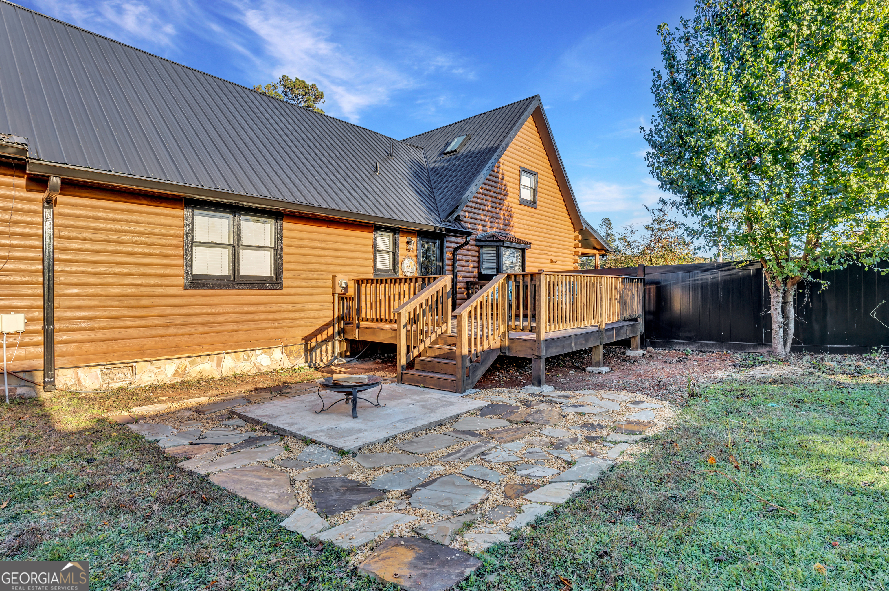 Victoria Cottages - Residential