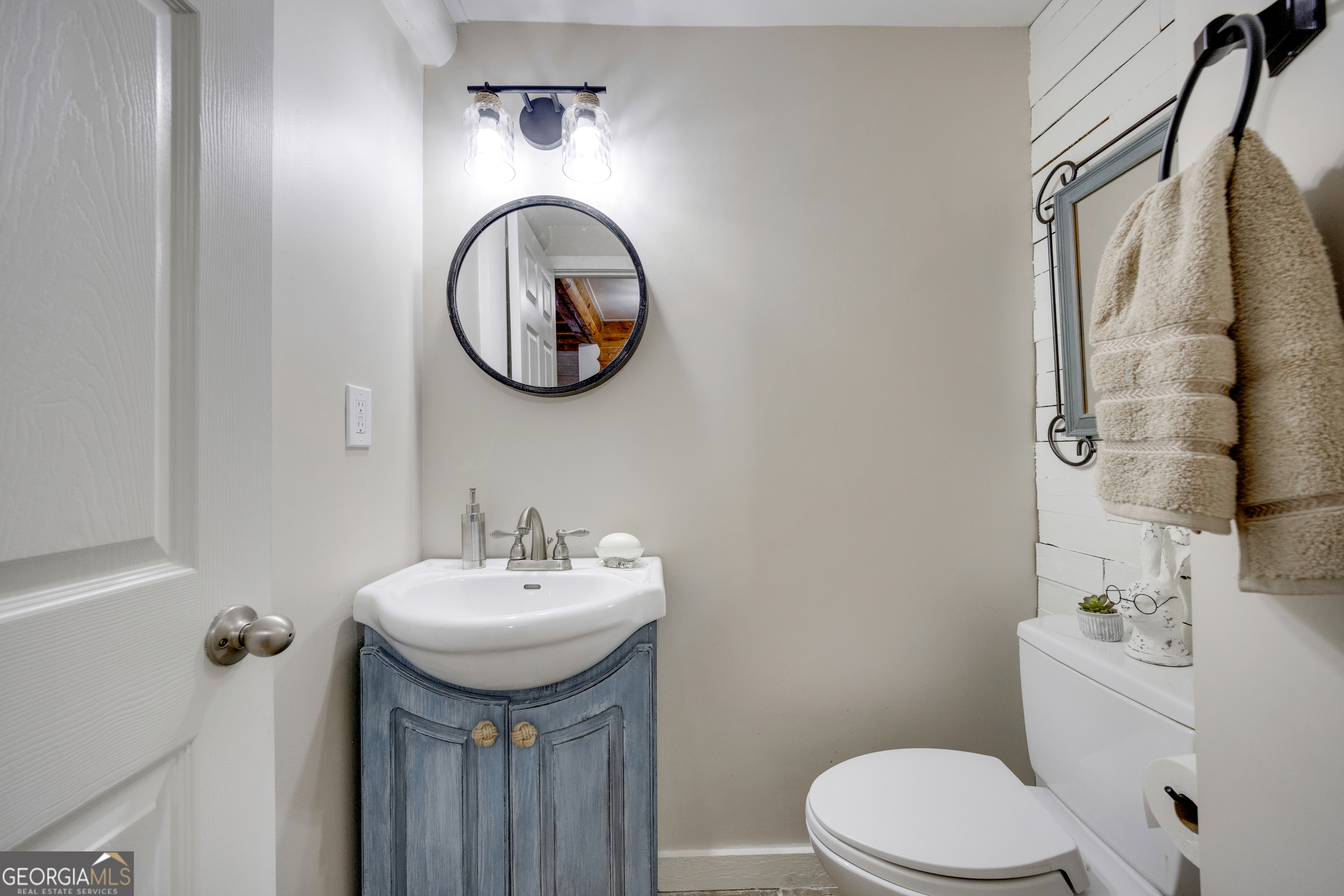 Victoria Cottages - Residential