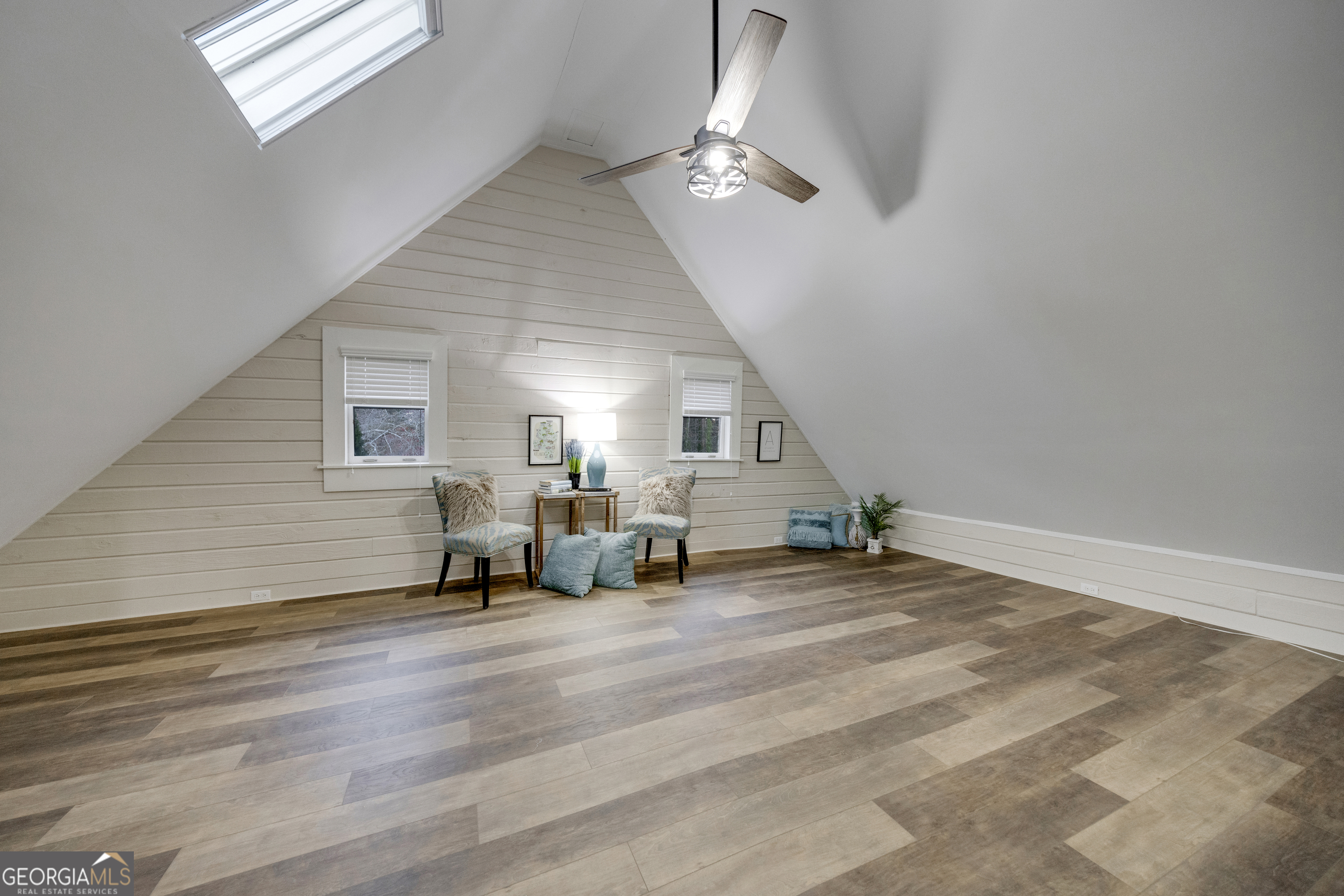 Victoria Cottages - Residential