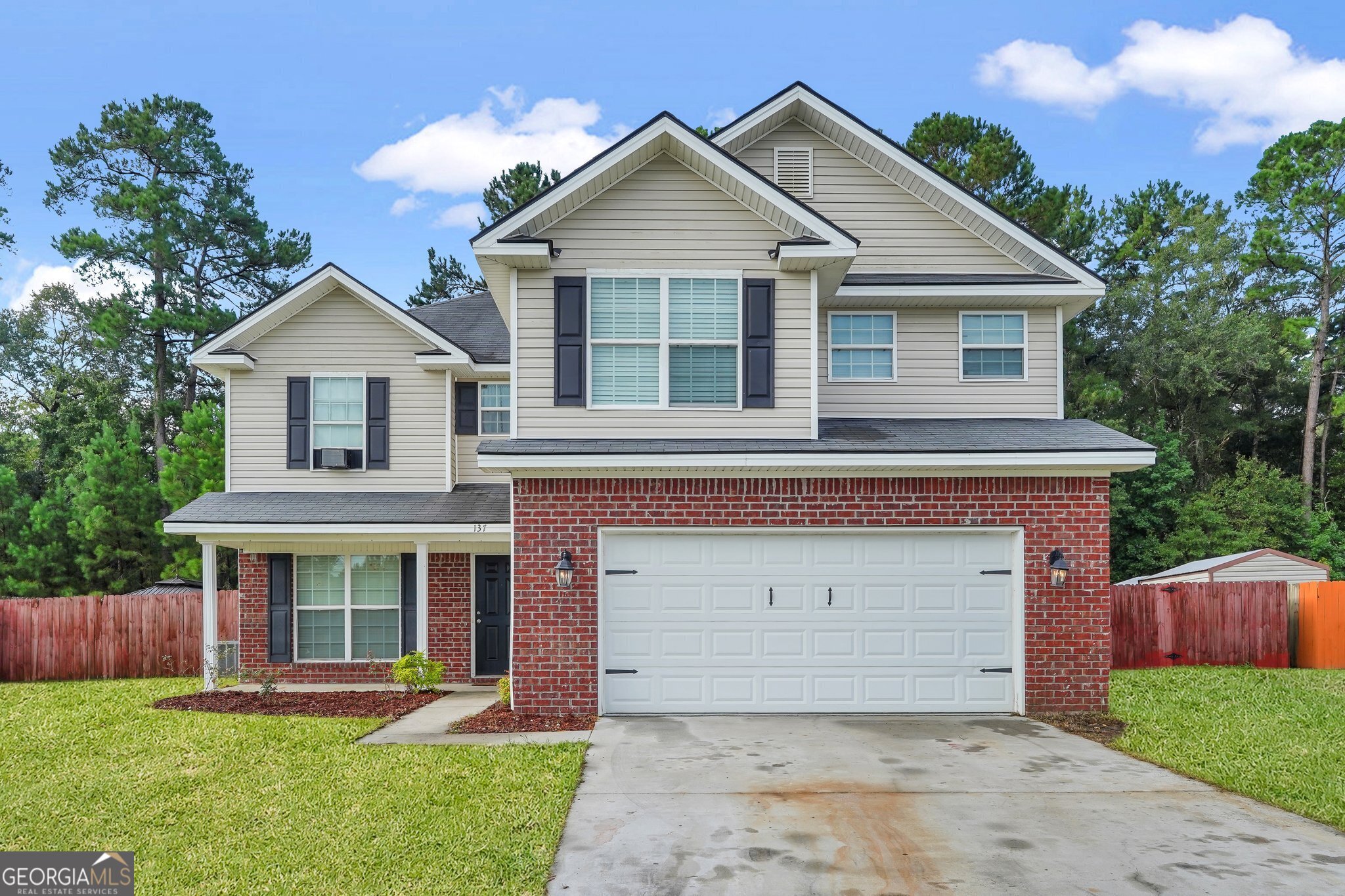 **Back on the market due to NO fault from the seller**  Beautiful 4 bedroom 2.5 bath home in Midway. Downstairs there is a 1/2 bath, kitchen, living room, and a formal dining room. Upstairs you will find a large primary bedroom with an ensuite, 3 additional bedrooms, 1 full bathroom, and the laundry room. Fenced in backyard with a 2 car garage.