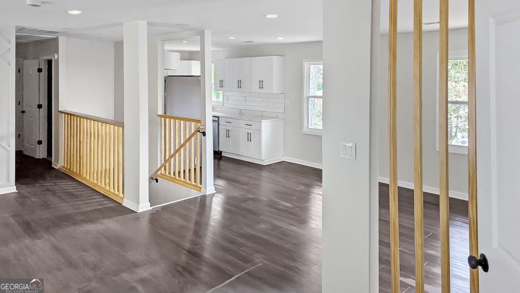 Photo of 2851 Headland Drive, East Point, GA 30344 (MLS # 10736440)