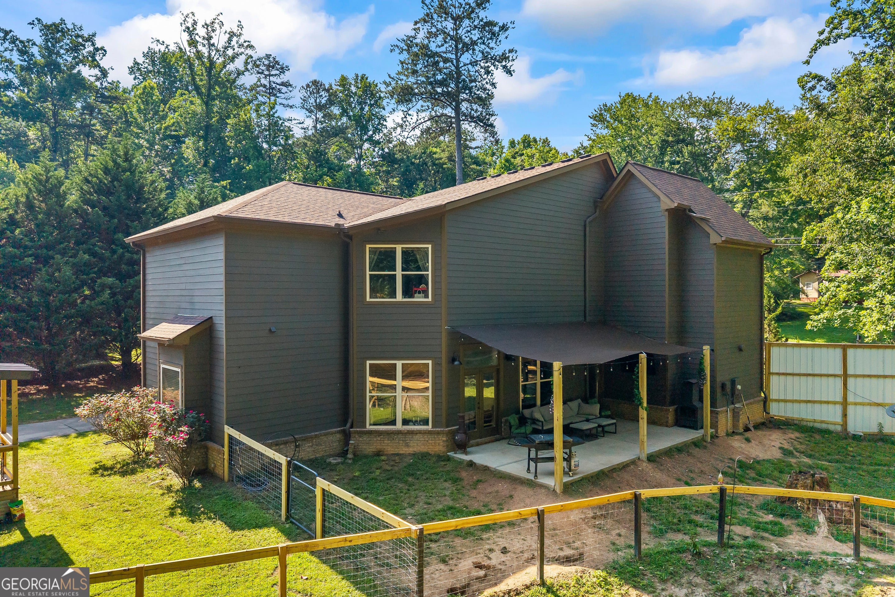 9315 Meadowbrook DR