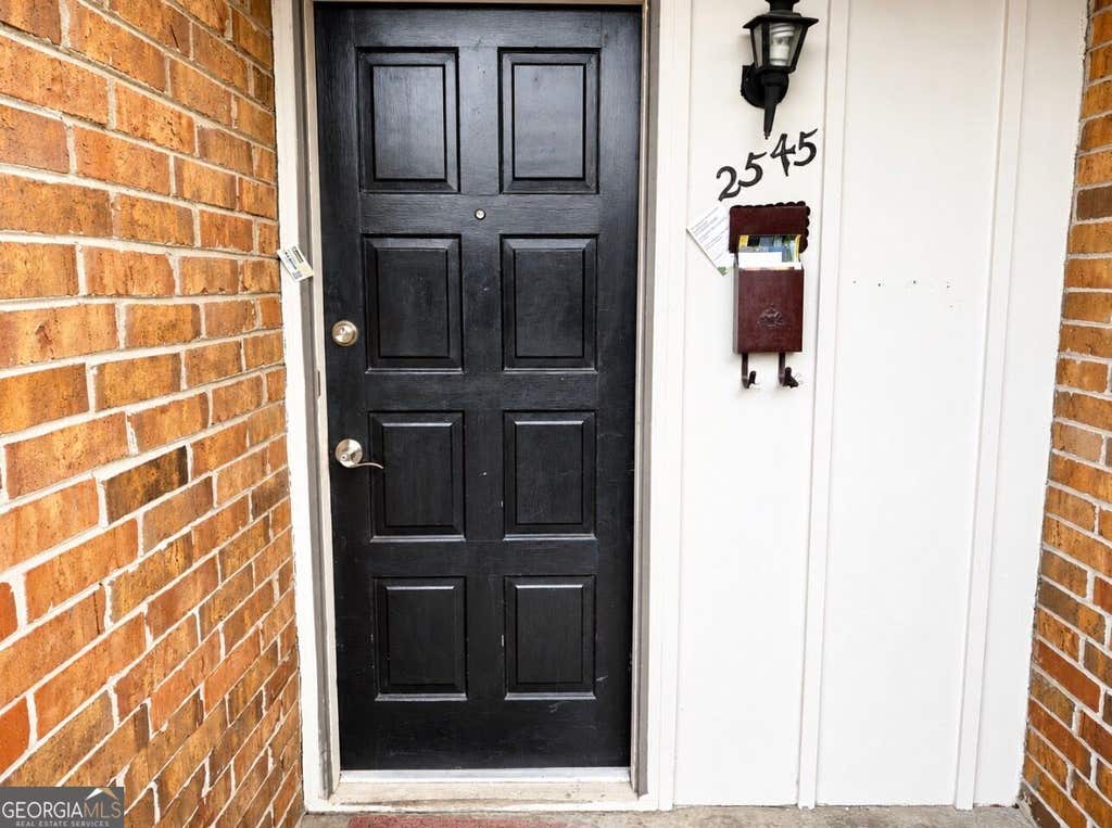 Photo of 2545 Bradford Square NE, Atlanta, GA 30345 (MLS # 10831467)