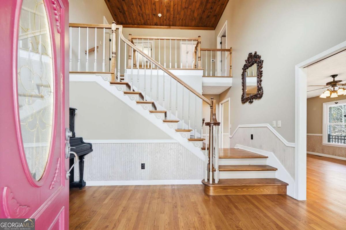 1215 Crossroads Church RD