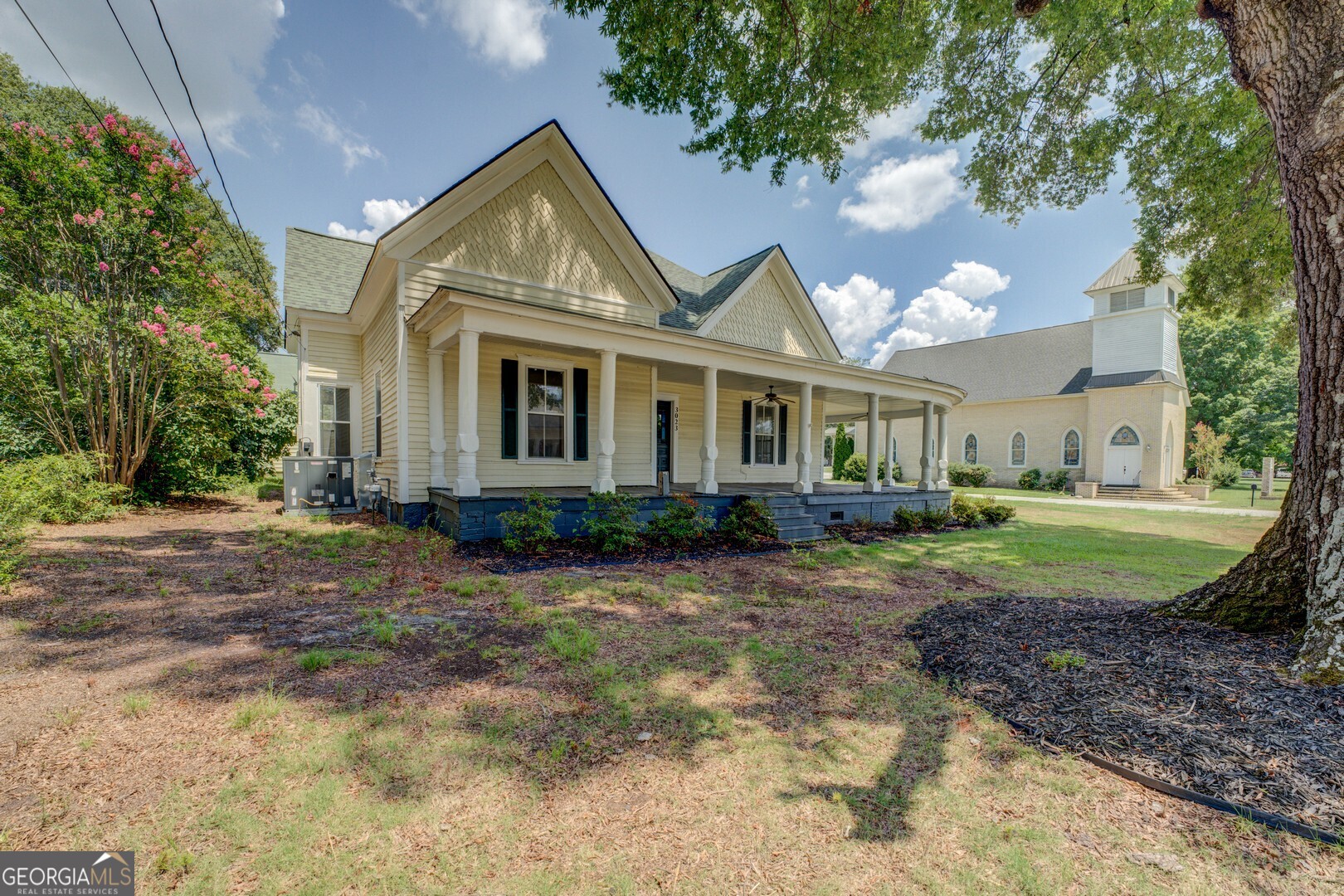 3023 Main ST