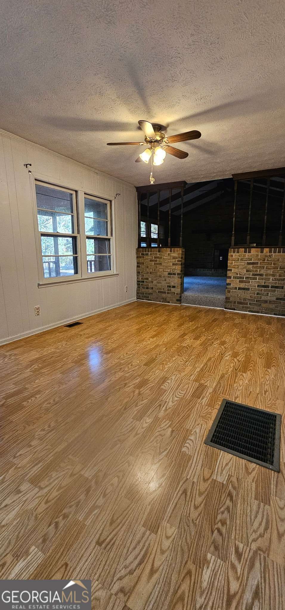 2193 Ruckersville RD