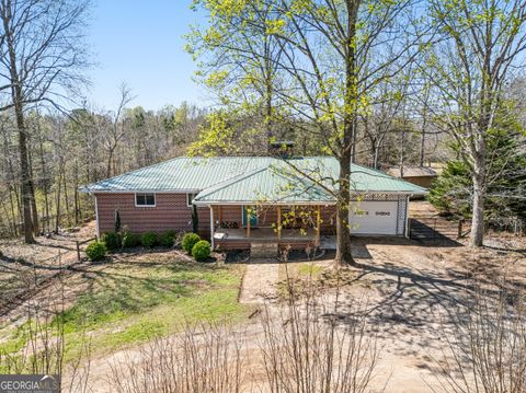 154 Eastanollee RD Eastanollee GA 30538