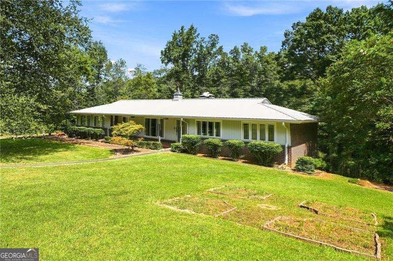 Photo of 327 Green Drive, Canton, GA 30114 (MLS # 10841765)