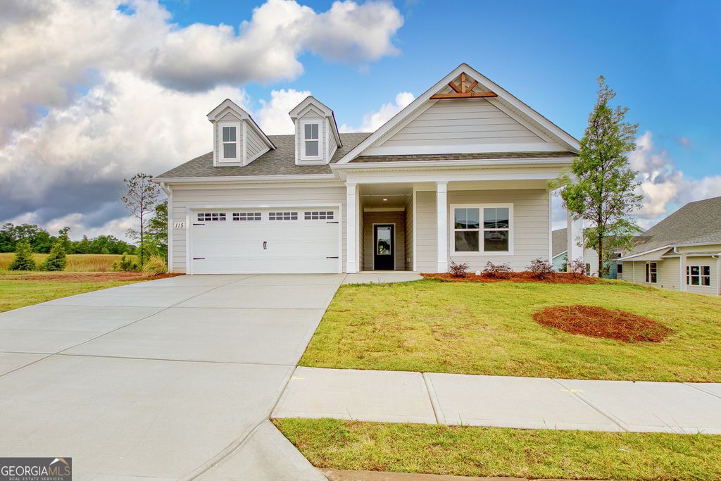 Photo of 115 Redhaven Drive, Senoia, GA 30276 (MLS # 10756875)