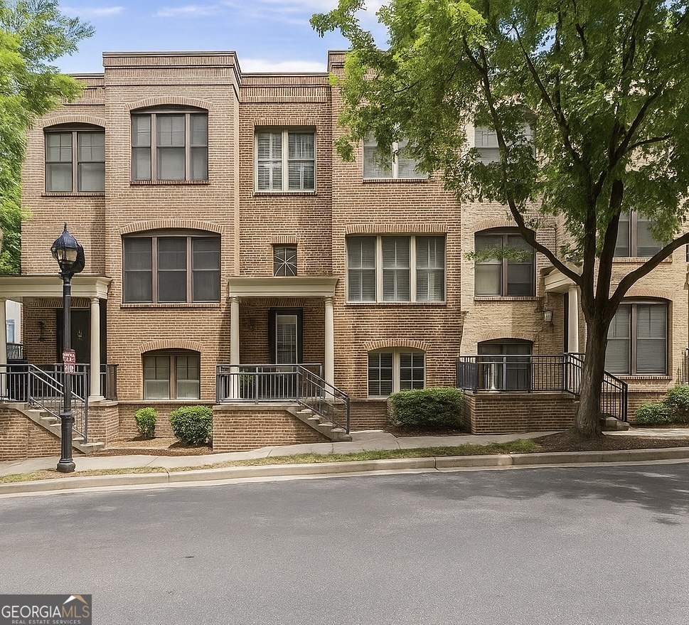 Step into style and convenience with this stunning, freshly painted townhome featuring three spacious bedrooms, each with its own en-suite bathroom. From the moment you walk in, you'll notice the care and upkeep that sets this home apart. It's immaculately maintained, offering a move-in-ready space that feels brand new. Tucked in one of the area's most desirable neighborhoods, you're just minutes from shopping, dining, entertainment, and easy commuter access. The community also offers 24/7 concierge service, an enjoyable pool, theater room, and gym! Welcome to your new home!