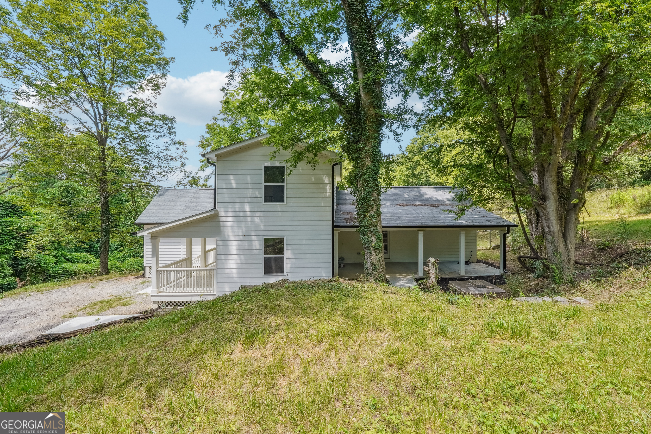 1196 McClain Mountain RD