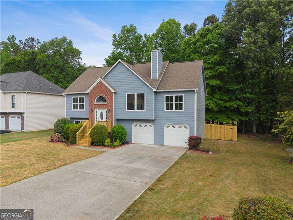 Photo of 5022 Ceylon Drive, Austell, GA 30106 (MLS # 10742773)