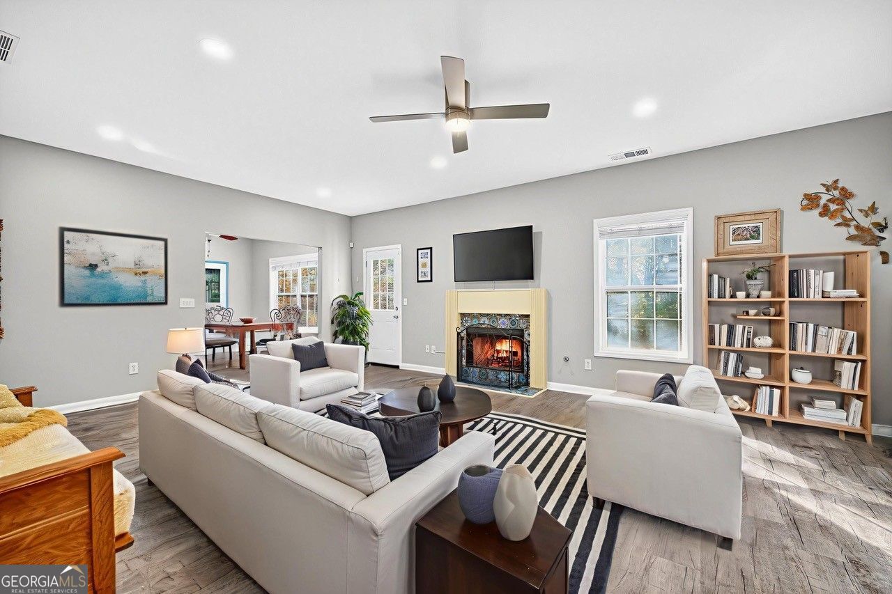 Barrett Chase - Residential