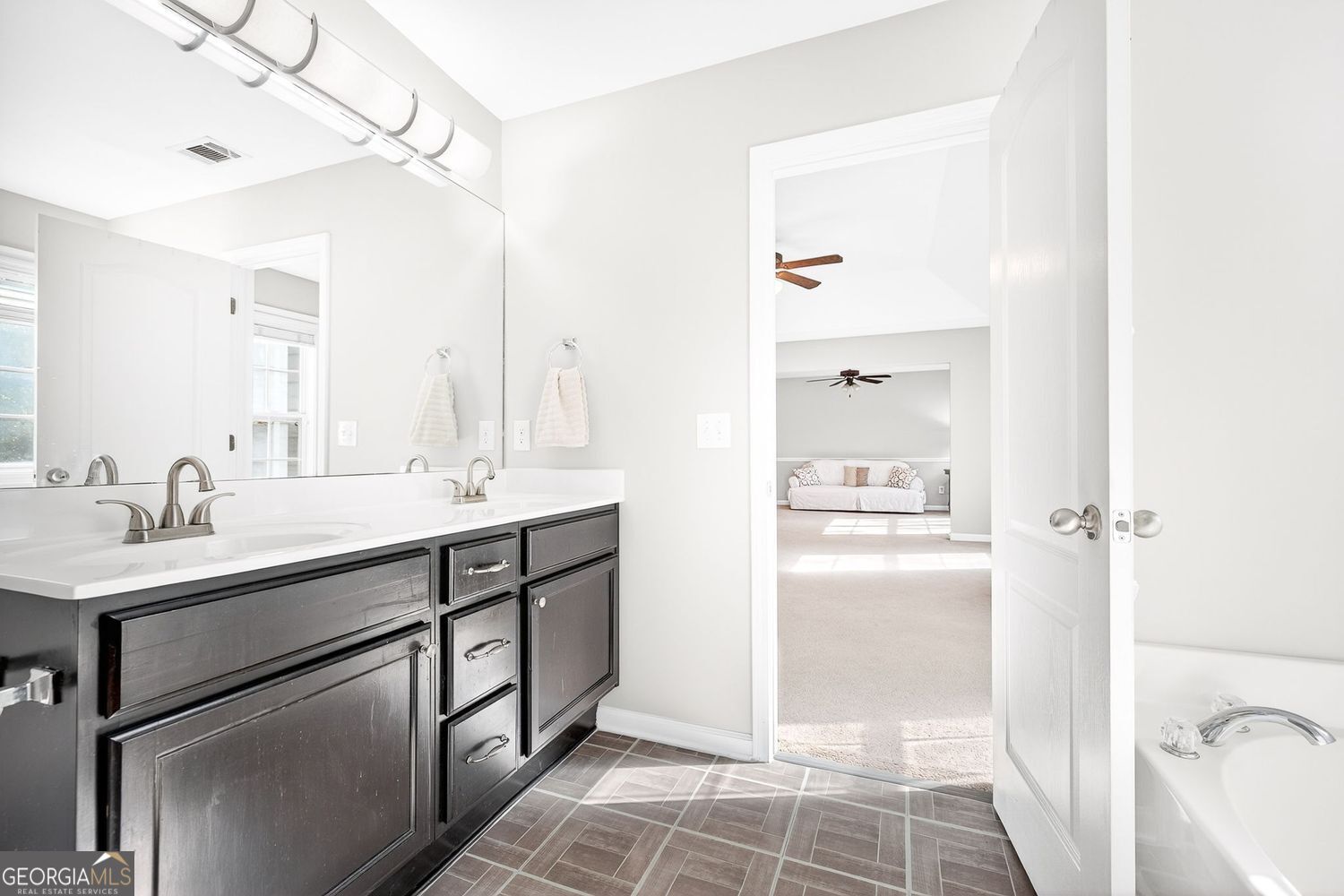 Barrett Chase - Residential