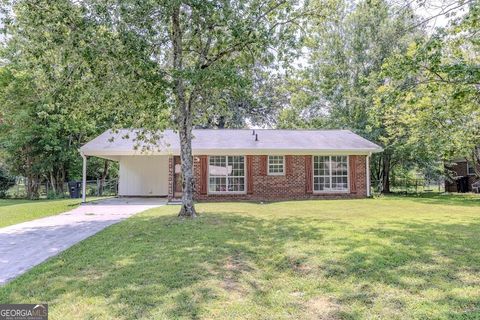 Photo of 212 Longmeadow Drive NW, Rome, GA 30165 (MLS # 10577189)
