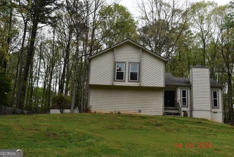 Single Family Residence in Fayetteville GA 130 Partridge Point.jpg