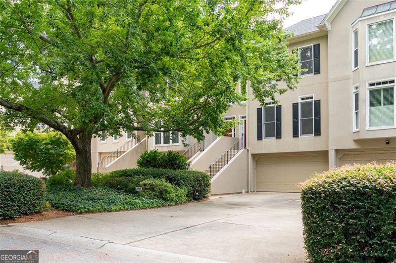 2515 Oak Quarters