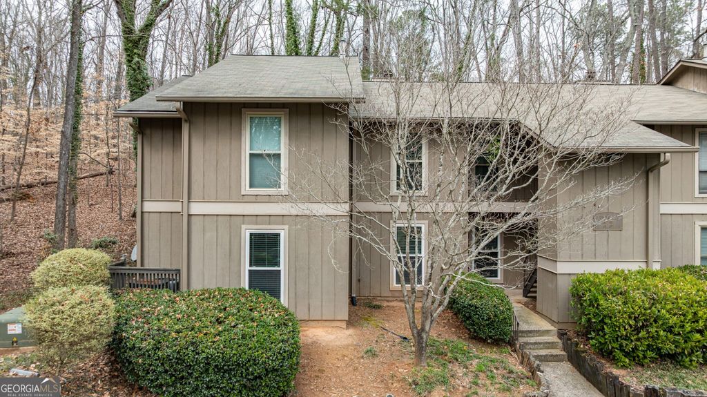 Photo of 8740 Roswell Road #6A, Atlanta, GA 30350 (MLS # 10704323)