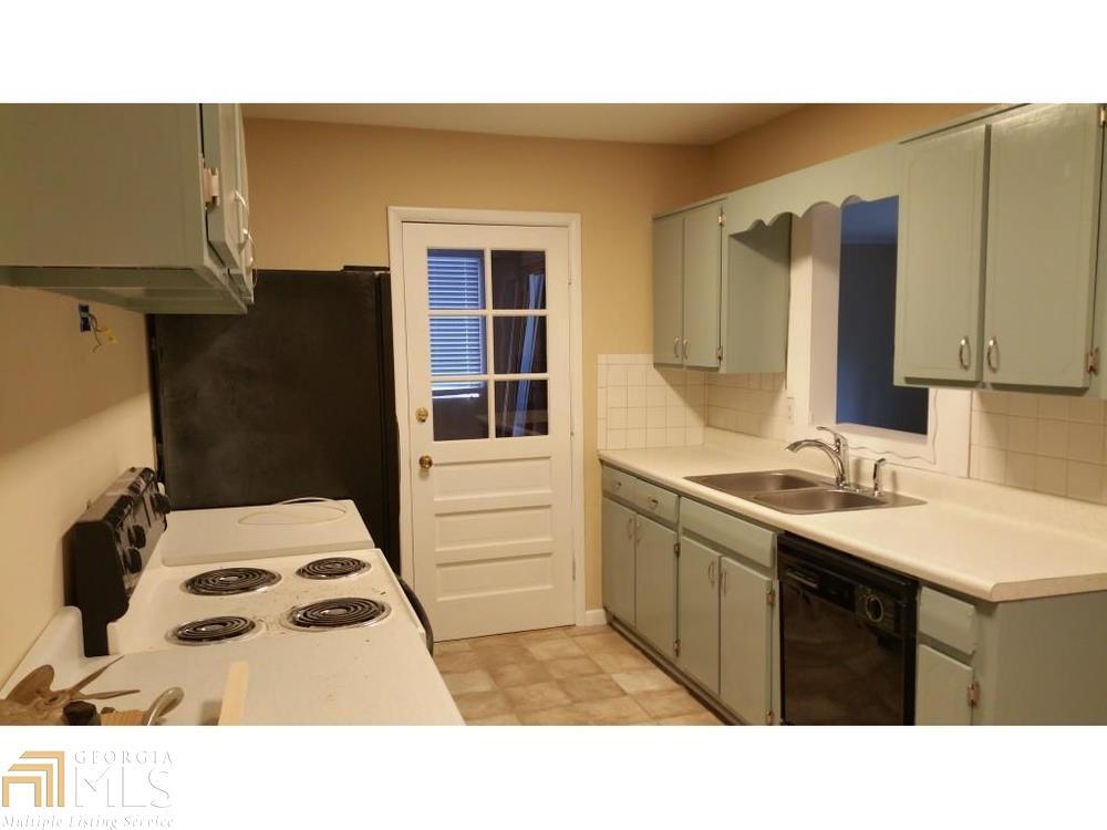 Venetian Estates - Residential Lease