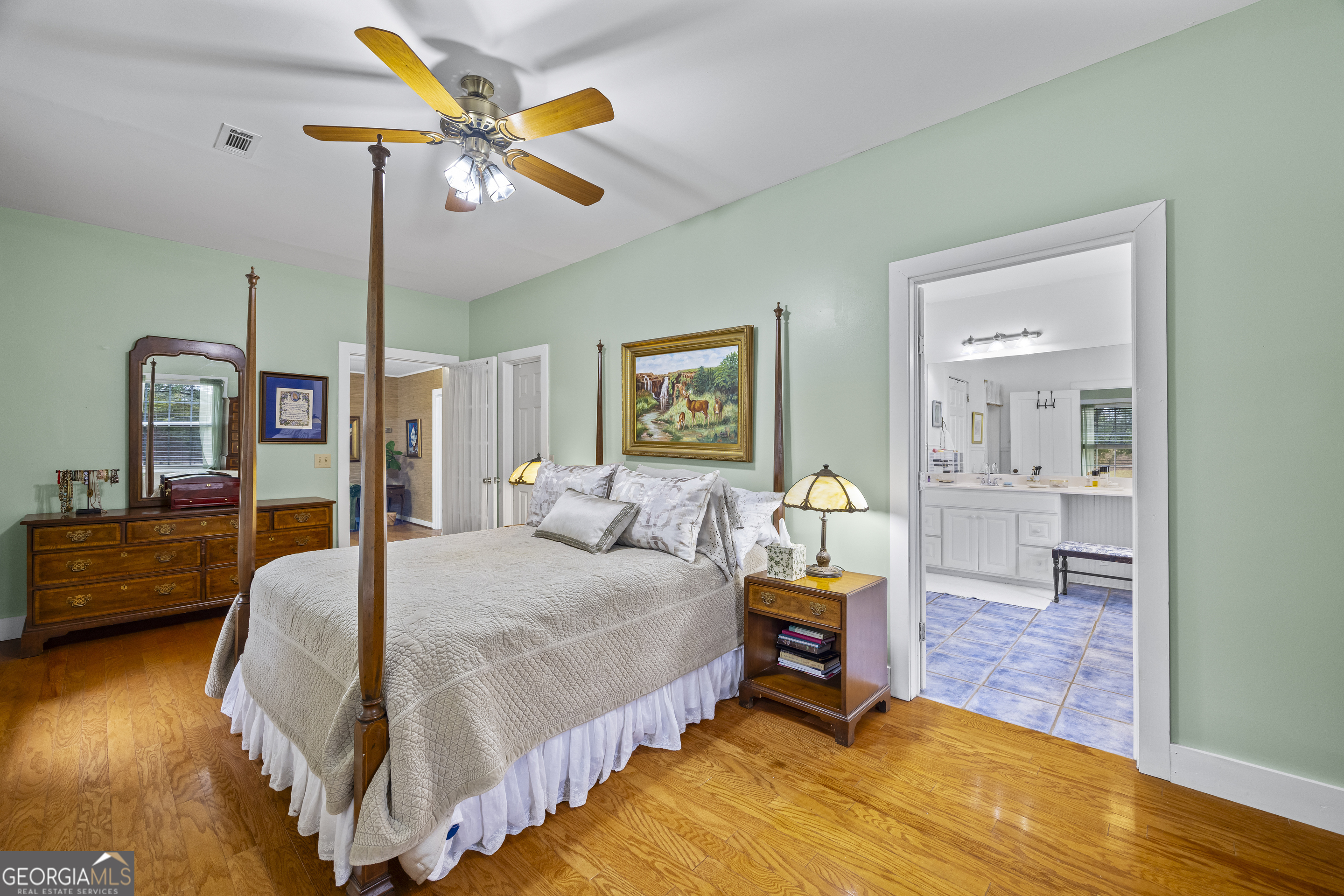 Carnesville, Georgia 30521, United States, 2 Bedrooms Bedrooms, ,2 BathroomsBathrooms,Residential,Active,244381