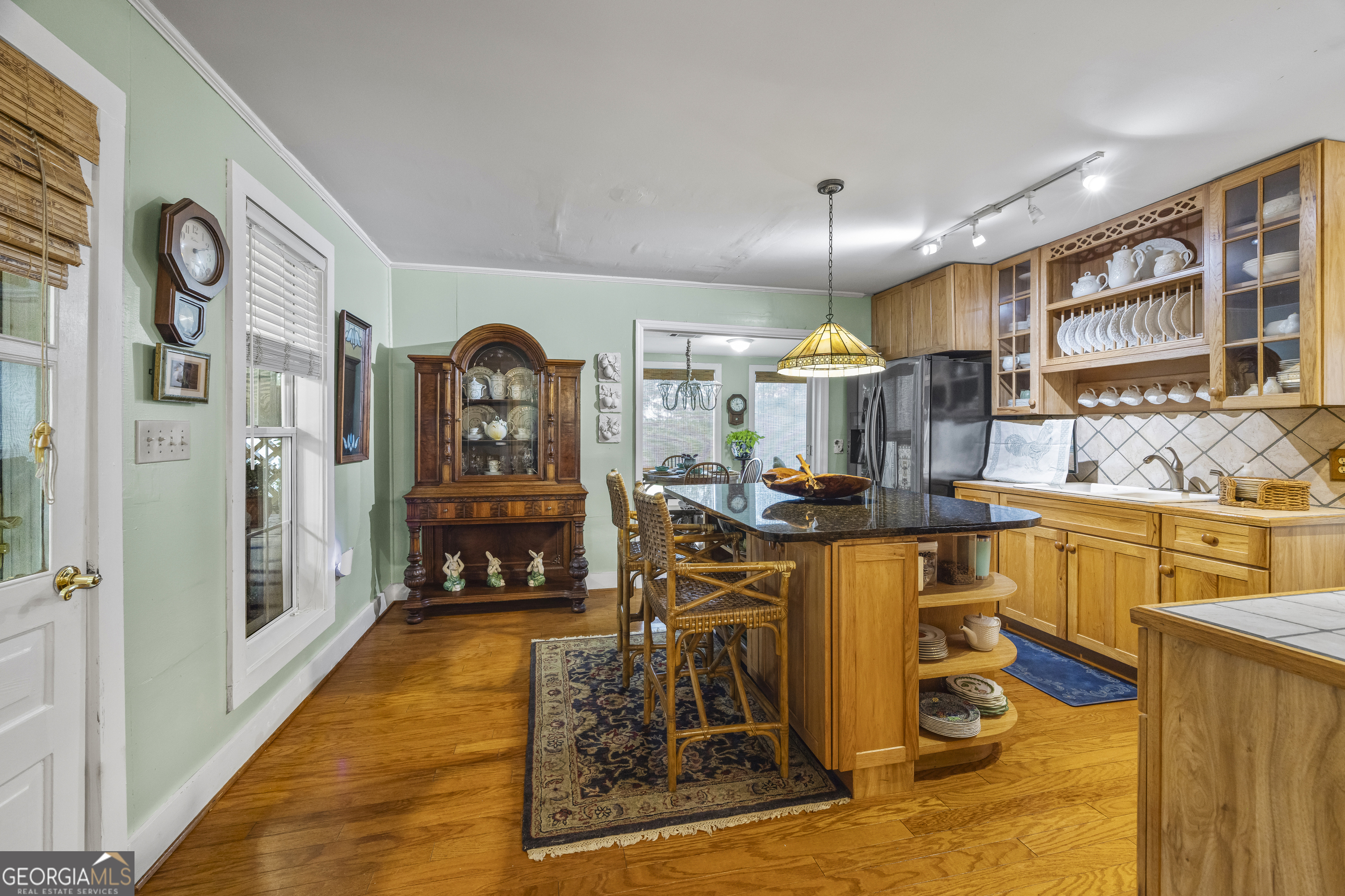 Carnesville, Georgia 30521, United States, 2 Bedrooms Bedrooms, ,2 BathroomsBathrooms,Residential,Active,244381