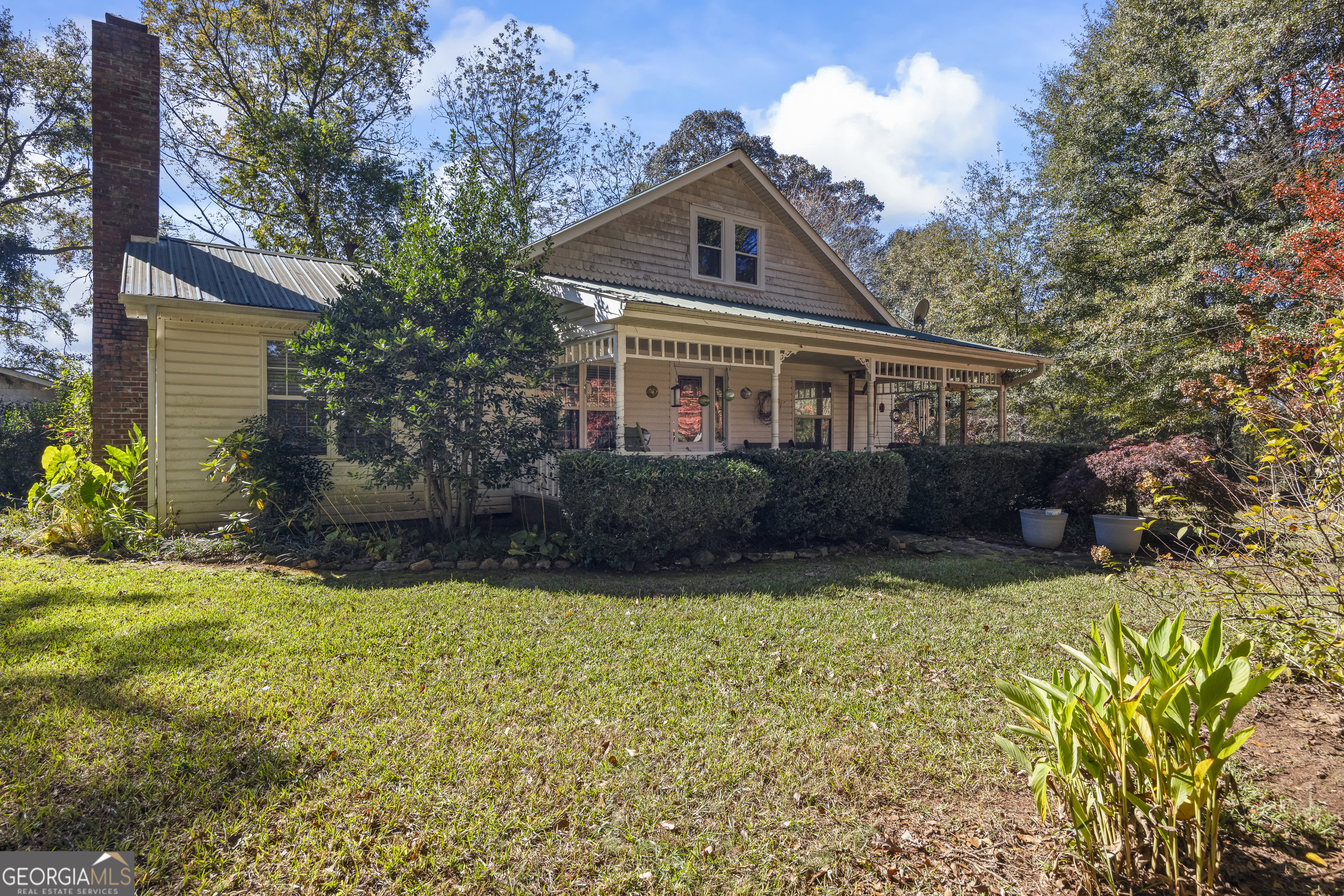 Carnesville, Georgia 30521, United States, 2 Bedrooms Bedrooms, ,2 BathroomsBathrooms,Residential,Active,244381