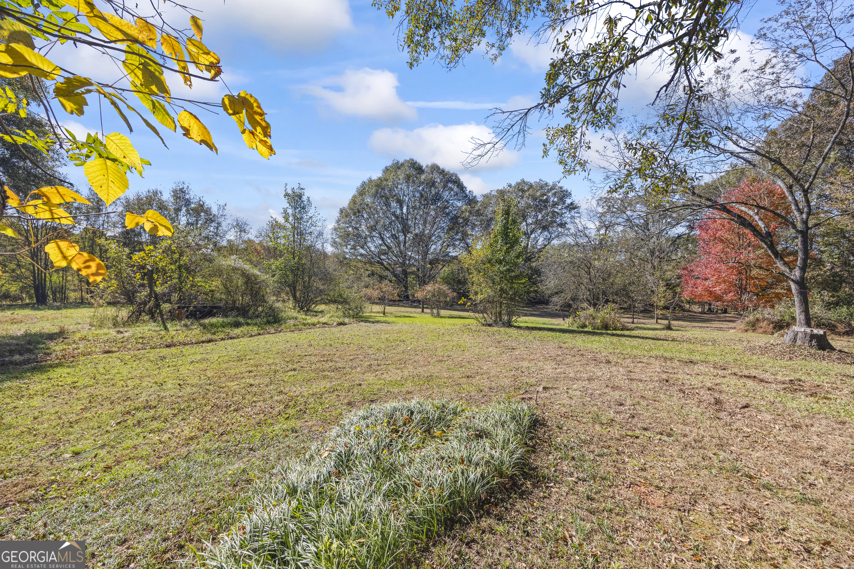 Carnesville, Georgia 30521, United States, 2 Bedrooms Bedrooms, ,2 BathroomsBathrooms,Residential,Active,244381