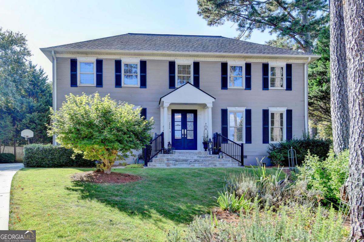 2859 Village CT