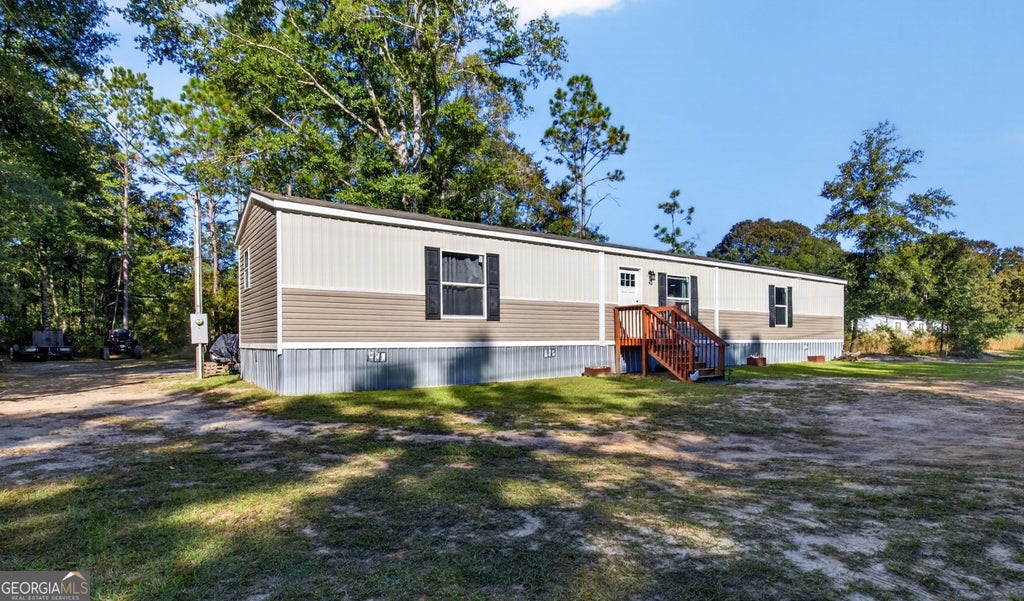 Photo of 149 Transit Road, Jesup, GA 31545 (MLS # 10880425)
