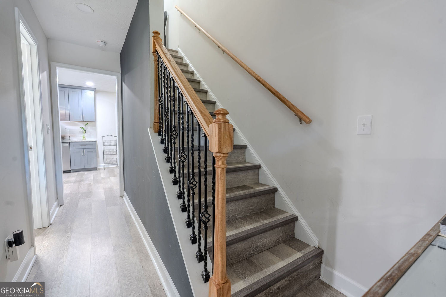 5601 Tunbridge Wells RD