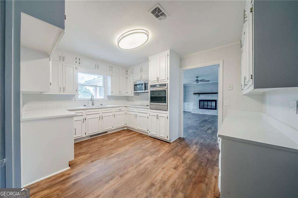 2561 Highland Golf Course DR SE