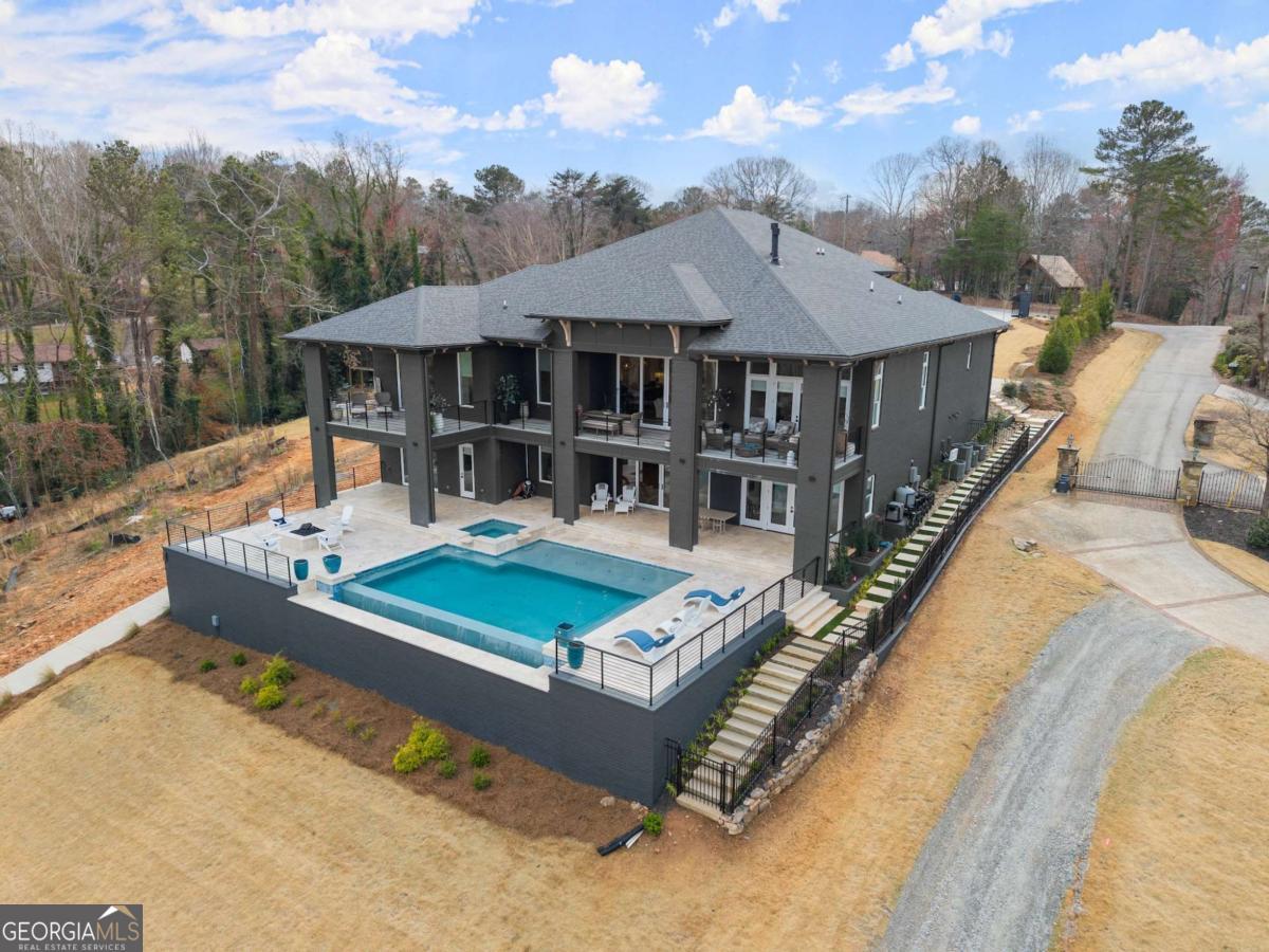 6498 Wildwood TRL