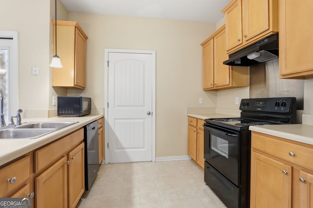 Photo of 16 Thomas Court NW, Cartersville, GA 30121 (MLS # 10739508)