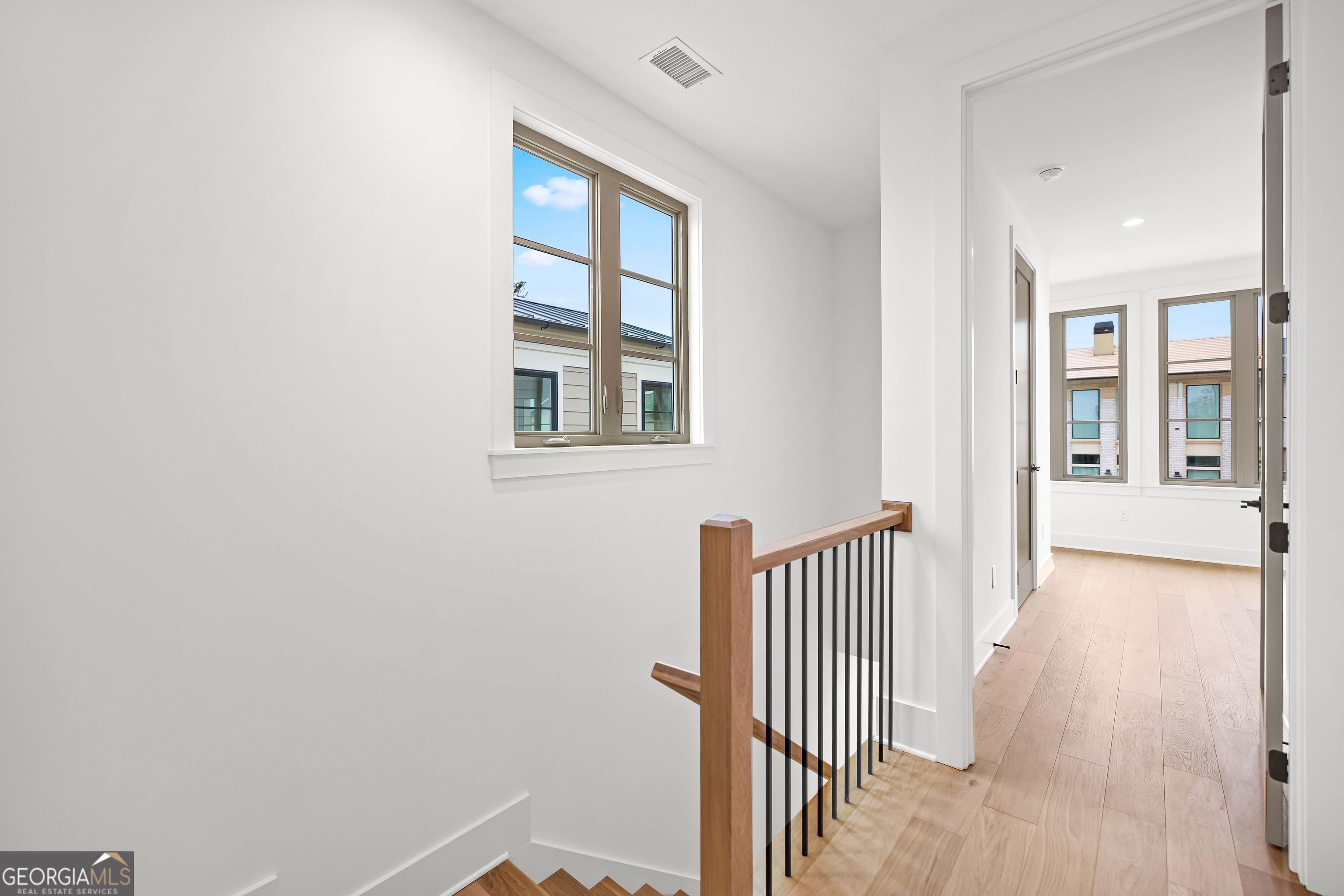 Fayetteville, Georgia 30214, United States, 2 Bedrooms Bedrooms, ,3 BathroomsBathrooms,Residential,Active,186295