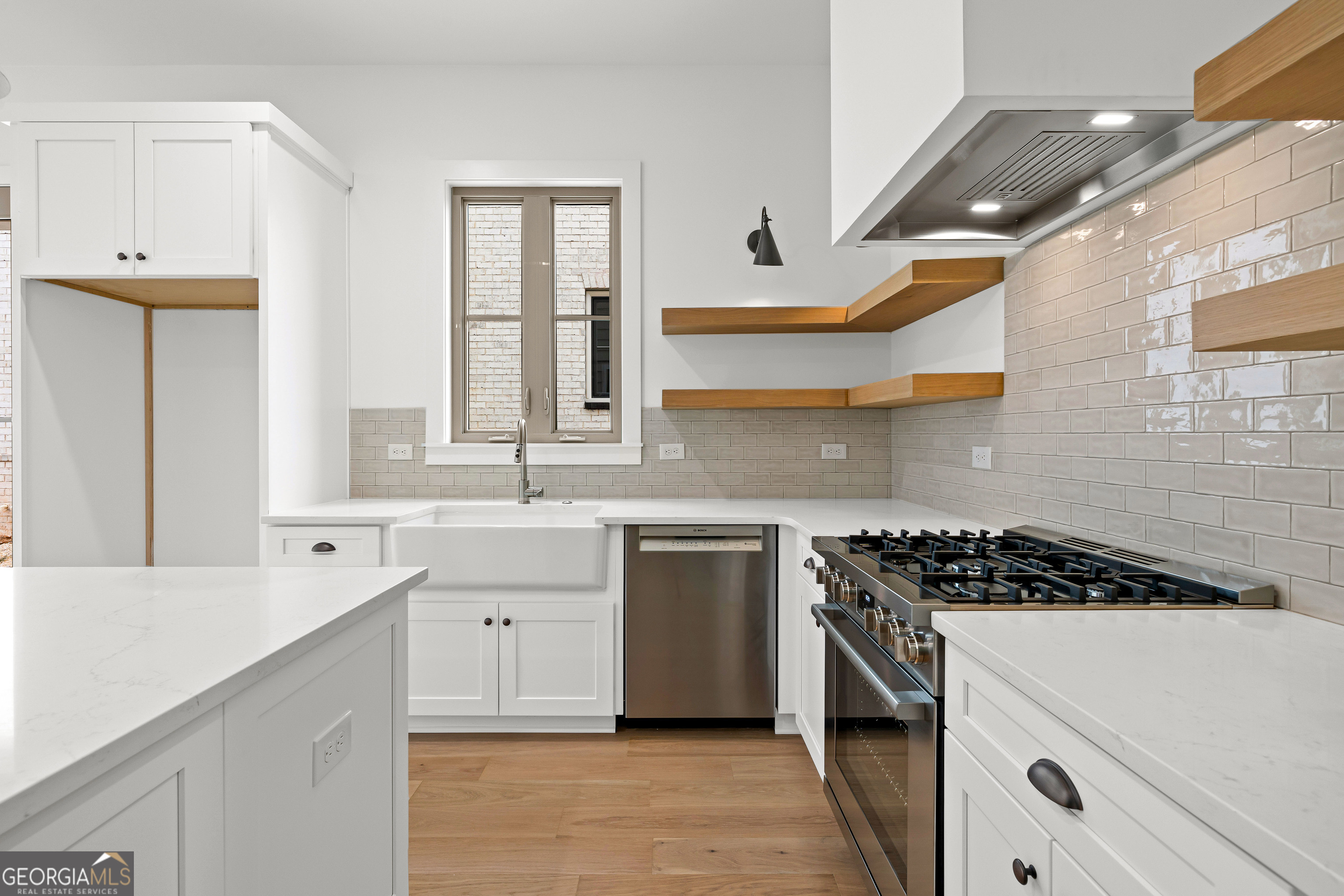 Fayetteville, Georgia 30214, United States, 2 Bedrooms Bedrooms, ,3 BathroomsBathrooms,Residential,Active,186295